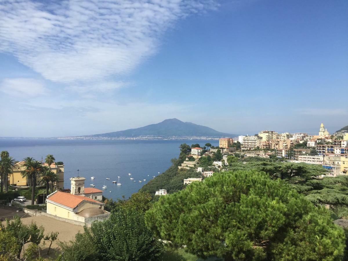 Vesuvio View Bed & Breakfast Vico Equense Eksteriør bilde